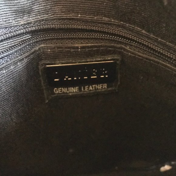 Danier black leather cross-body purse - Picture 6 of 6